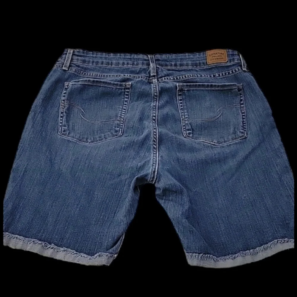 Signature by Levi Strauss Bermuda Shorts - Picture 3 of 6